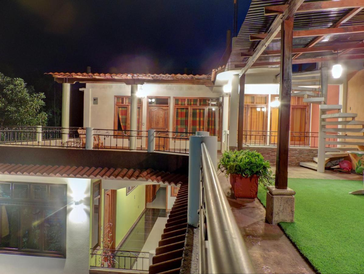 Shanti Shanti Hotel & Restaurante San Pedro La Laguna Exteriör bild